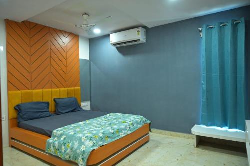 nirmalya guest house