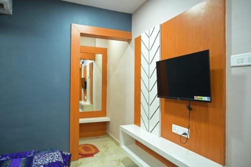 nirmalya guest house