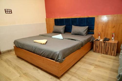 nirmalya guest house
