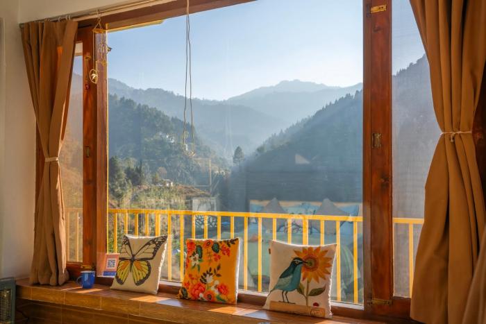 liveaway mussoorie kempty by pack