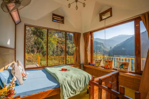 liveaway mussoorie kempty by pack