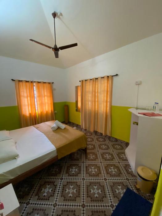 jungle hostel by mango tree