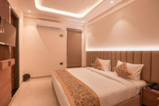 madhuram inn