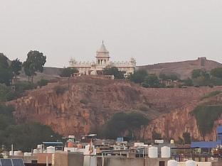 fort view palace