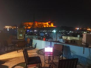 fort view palace