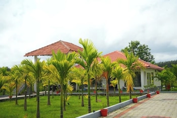 Rg The Grand Haven Resort,,3 star