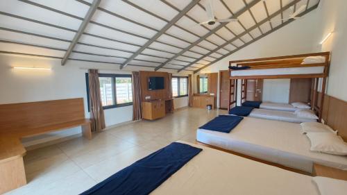 gm farm mountain view homestay
