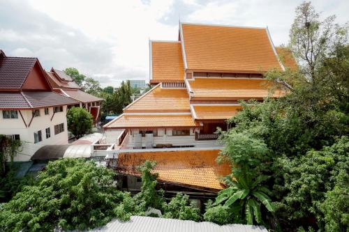 np place santitham