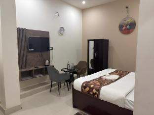 shri awadh hotel