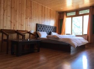 hotel hill top tosh