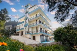 Wood Luxury Hotel Kasauli,,5 star