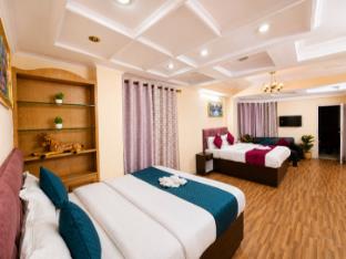 sapphire bandb near mall road shimla
