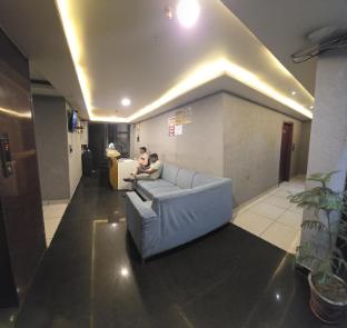 Hotel Polovictory Inn,,3 star