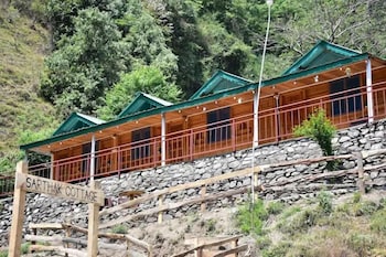 Sarthak Cottage,,3 star