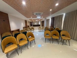 Hotel Garvit,,5 star