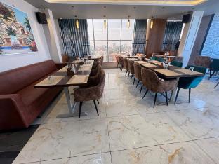 Hotel Garvit,,5 star