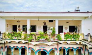 Khurjawali Dharamshala,,2 star