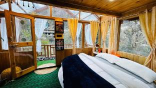 bawli treehouse luxury duplex jibhi