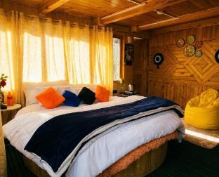 Bawli Treehouse Luxury Duplex, Jibhi,,5 star