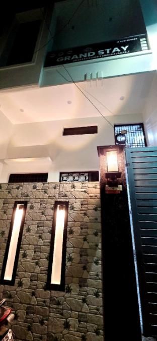 Grand Stay,,3 star