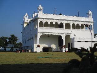 hotel vrindavan palace