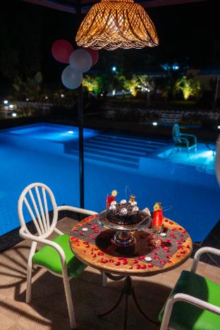 neer tarang lake view retreat