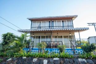 neer tarang lake view retreat