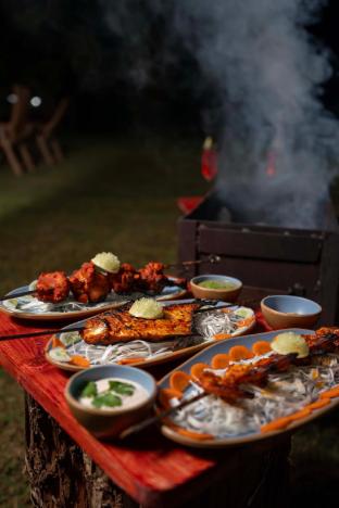 neer tarang lake view retreat