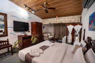 neer tarang lake view retreat