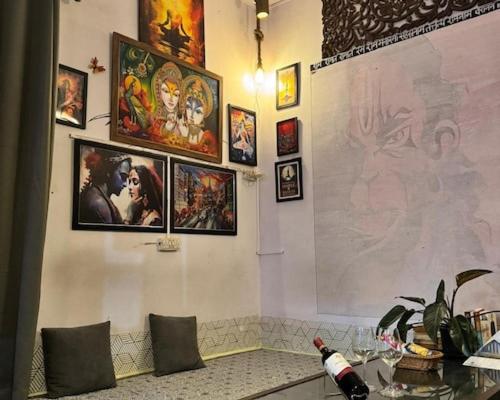 dostel homestay