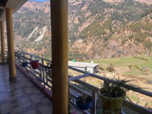 yash homestay huddu
