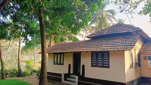 Kadingis Homestay And Eco Tourism,,4 star