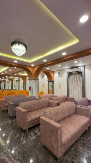 Radha Krishna Palace,,3 star