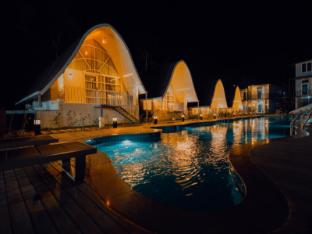 golf valley luxury resort wayanad