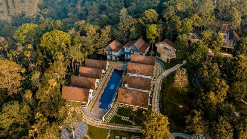golf valley luxury resort wayanad
