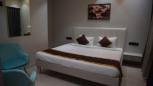 hotel the rudra palace