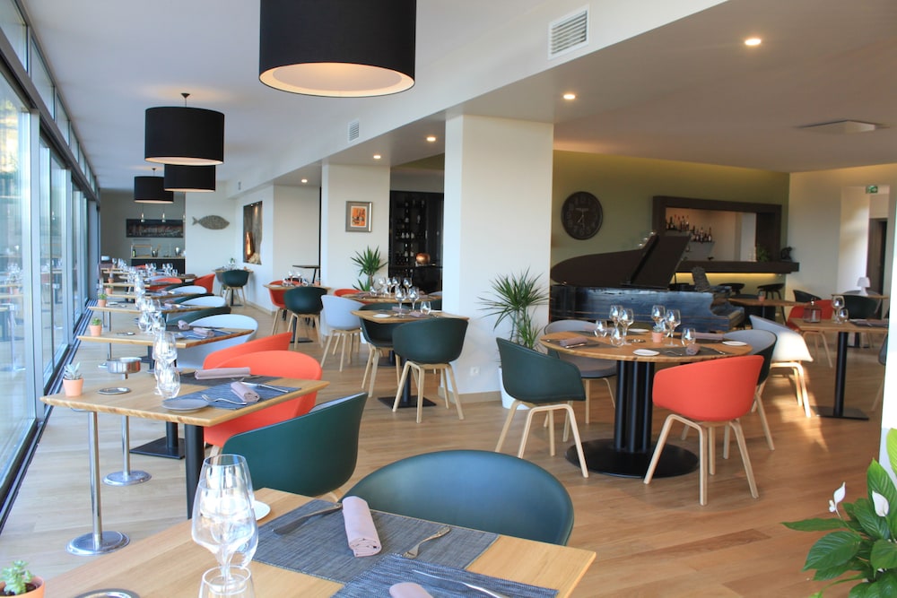 hotel restaurant les jardins du cedre