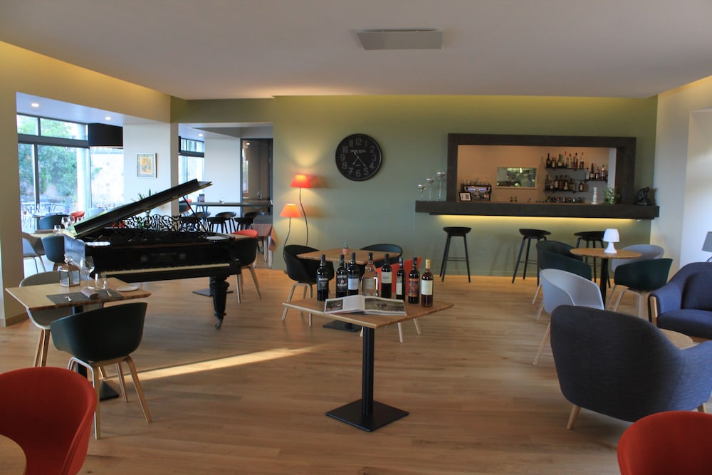 hotel restaurant les jardins du cedre