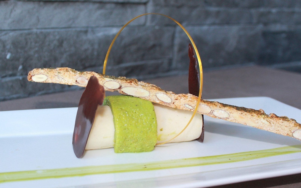 hotel restaurant les jardins du cedre