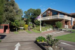 anchor bay motel