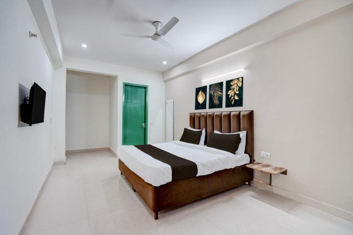 townhouse dlf phase 4 mg road cyber hub