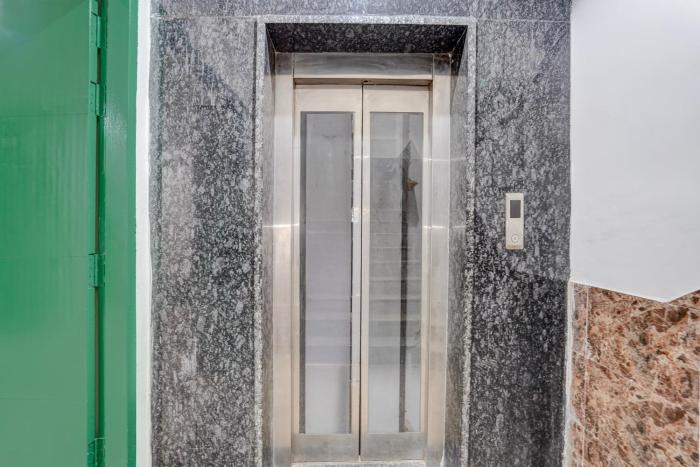 townhouse dlf phase 4 mg road cyber hub