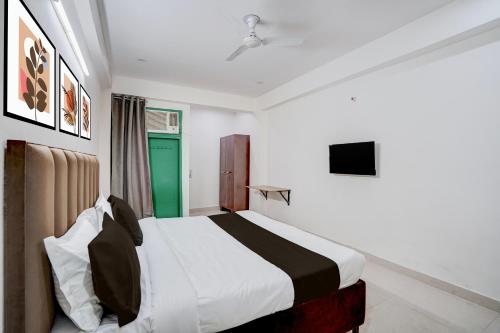 townhouse dlf phase 4 mg road cyber hub