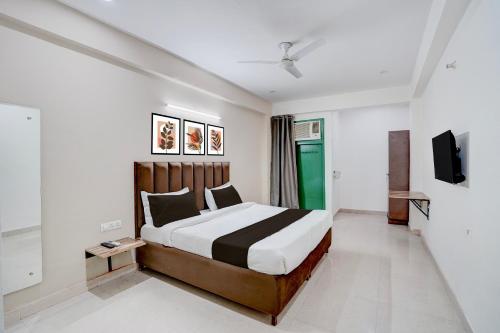 townhouse dlf phase 4 mg road cyber hub