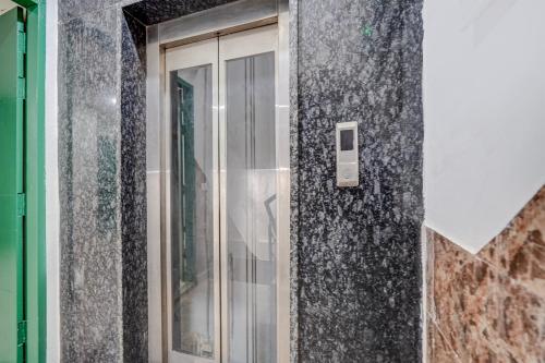 townhouse dlf phase 4 mg road cyber hub