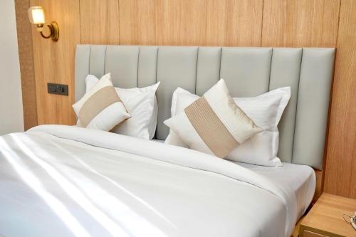 hotel hbp grand