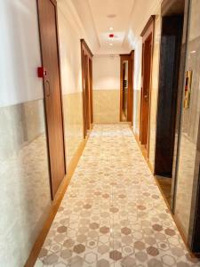 hotel imperial suites airoli