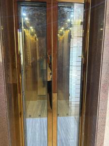 hotel imperial suites airoli