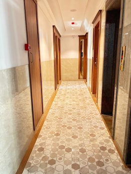 Hotel Imperial Suites - Airoli,,3 star