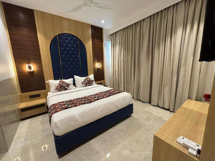 hotel imperial suites airoli